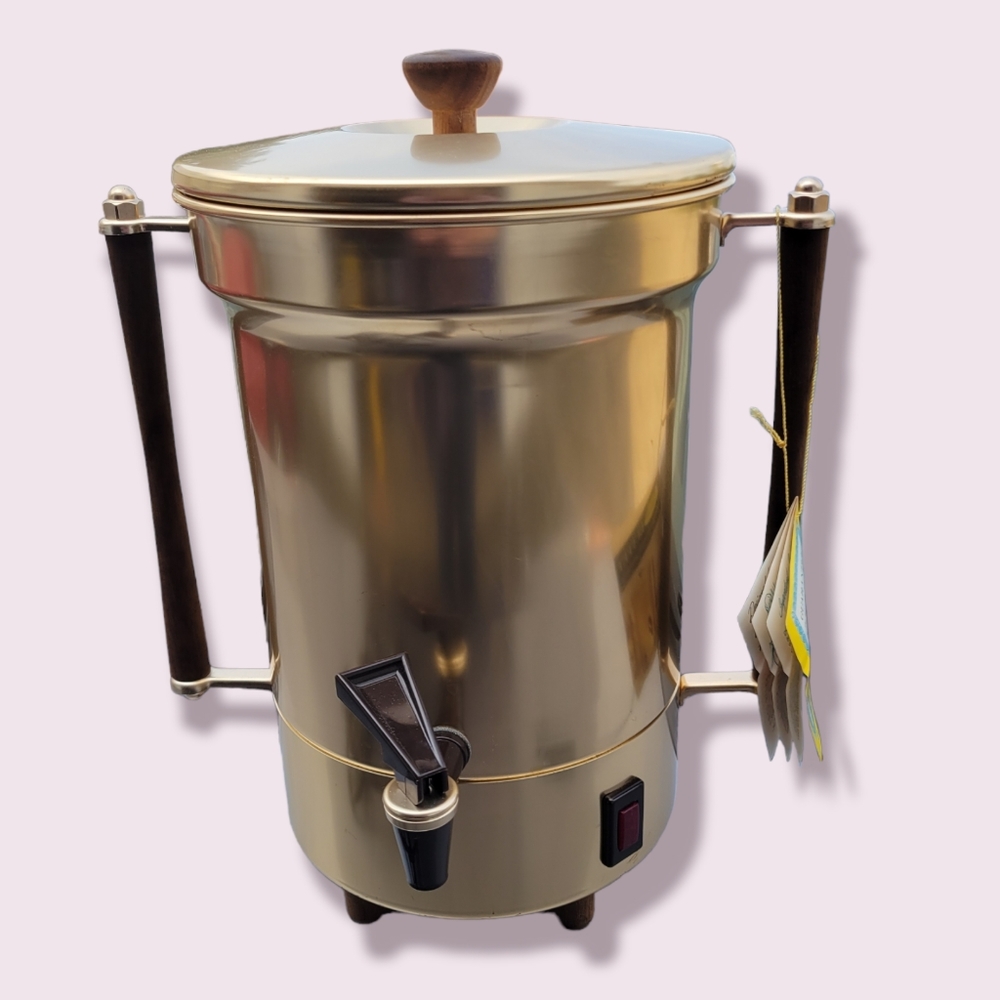 Retro Enterprise 30 Cup Percolator. SPECIAL Gold Anodized MCM Walnut Trim. B8730